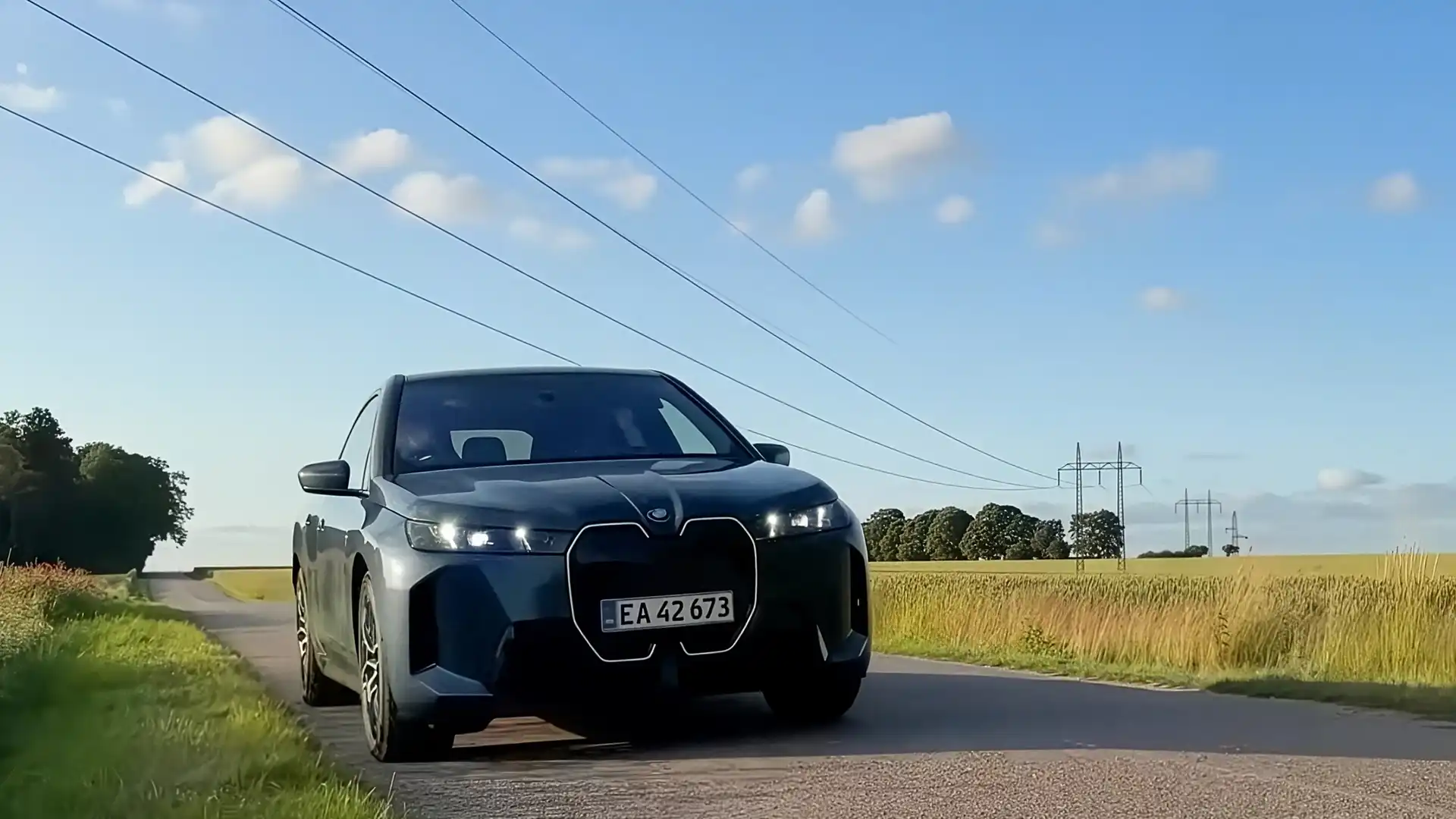 BMW iX video