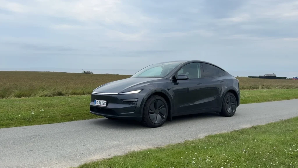 Tesla Model Y videoanmeldelse