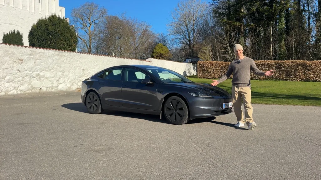 Tesla Model 3 — bedste mellemklasse
