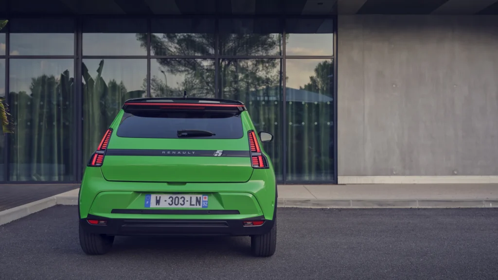Renault 5 – bagfra