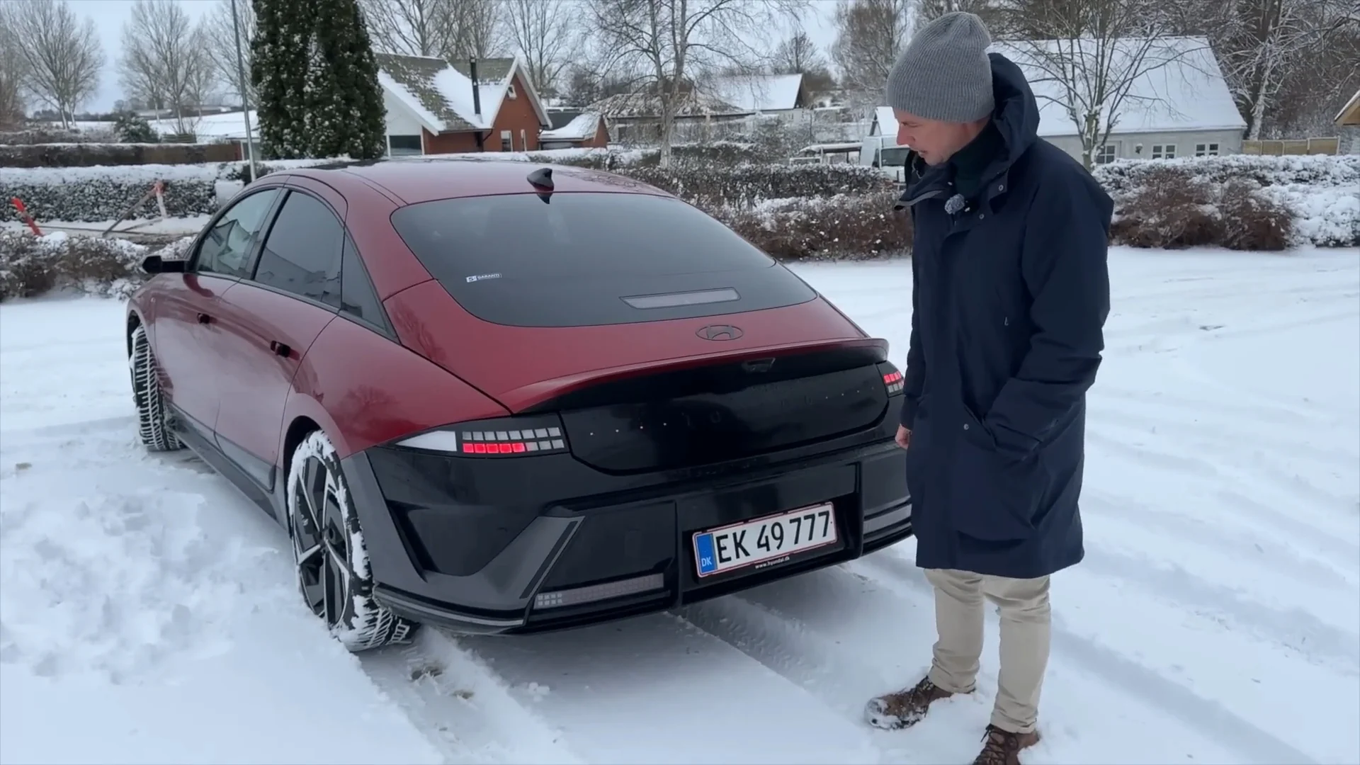 Hyundai IONIQ 6 – skrå bagfra