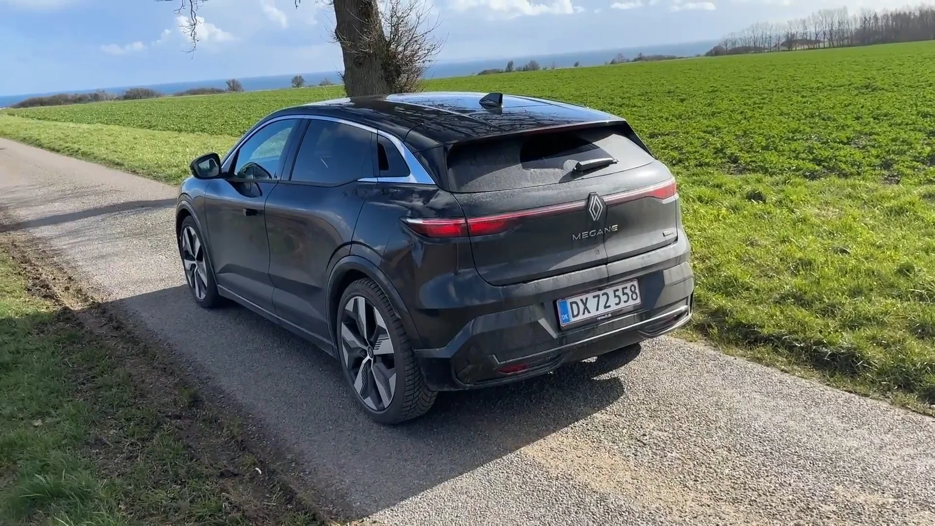 Renault Megane E-Tech – skrå bagfra