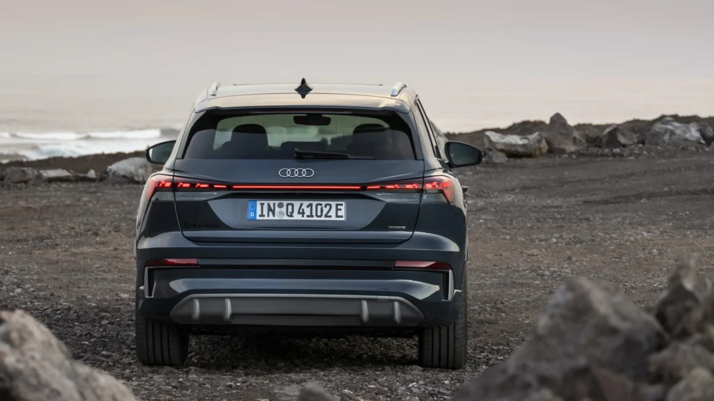 Audi Q4 – bagfra