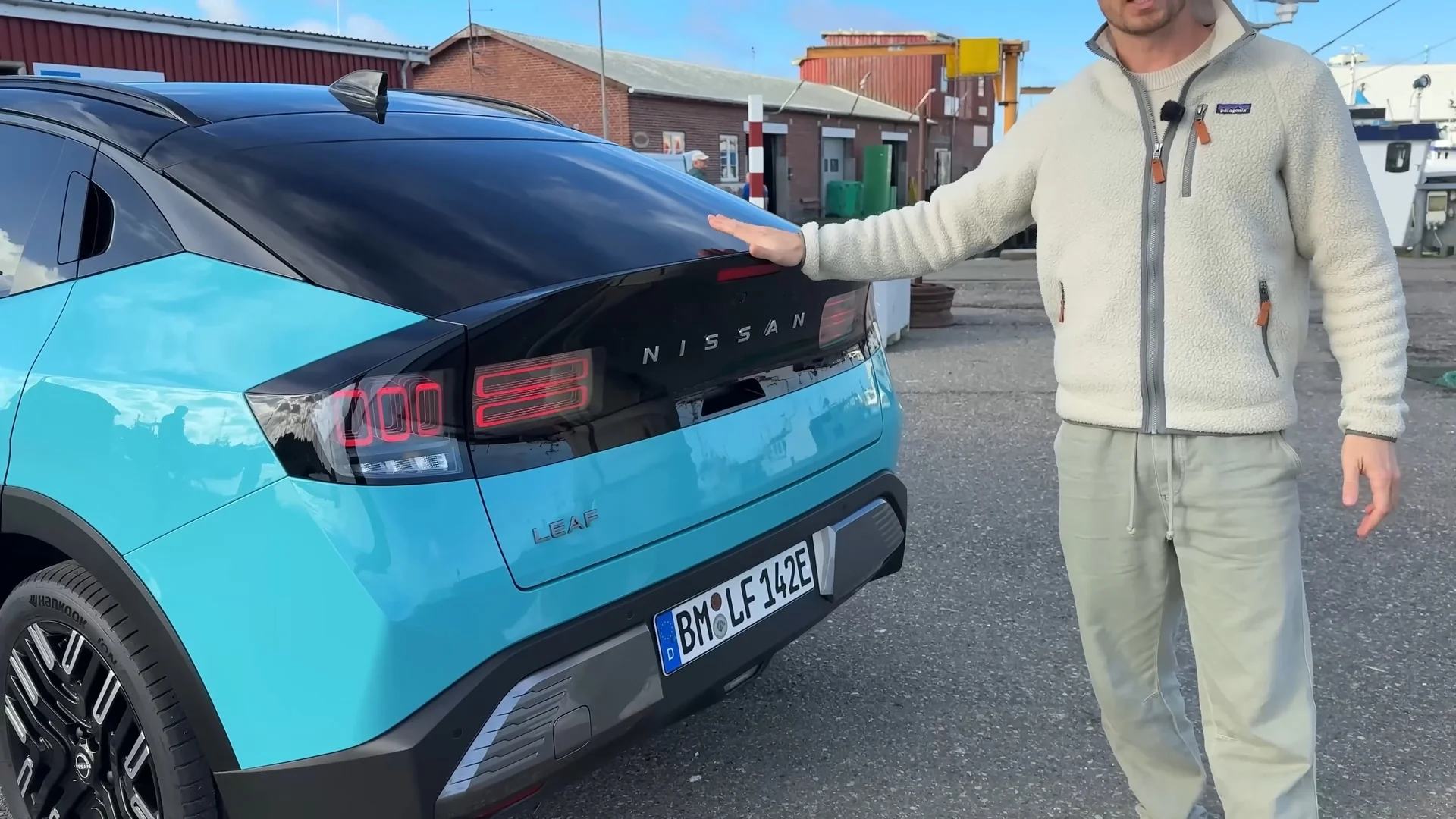 Nissan Leaf – bagfra
