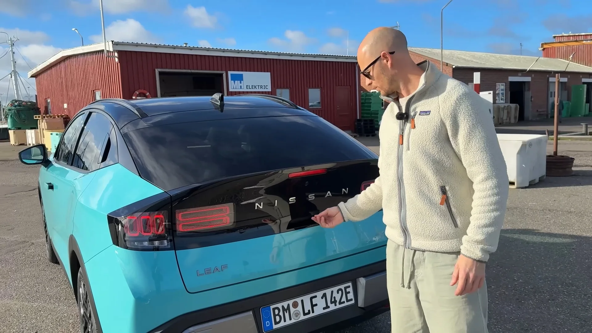 Nissan Leaf – bagfra
