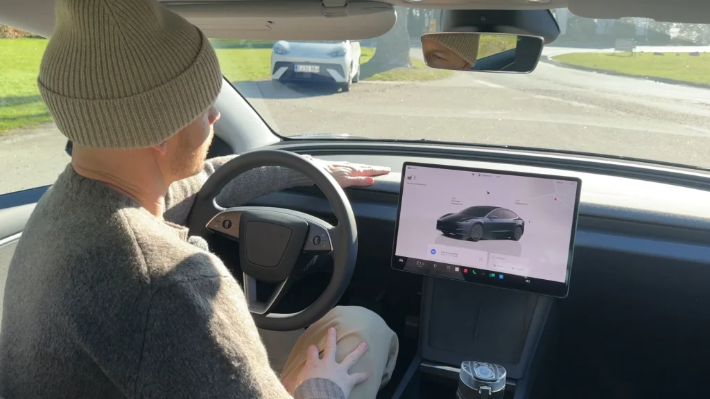 Tesla Model 3 – kabine