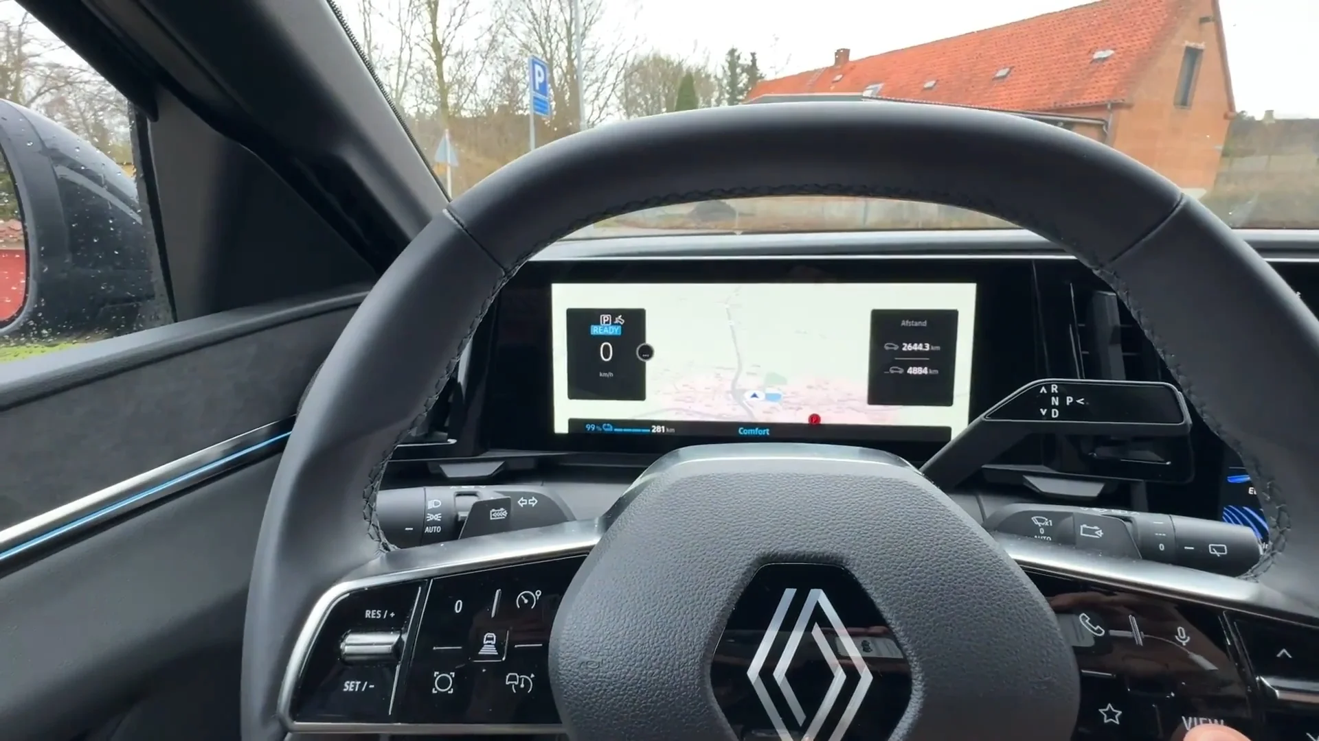 Renault Megane E-Tech – rat