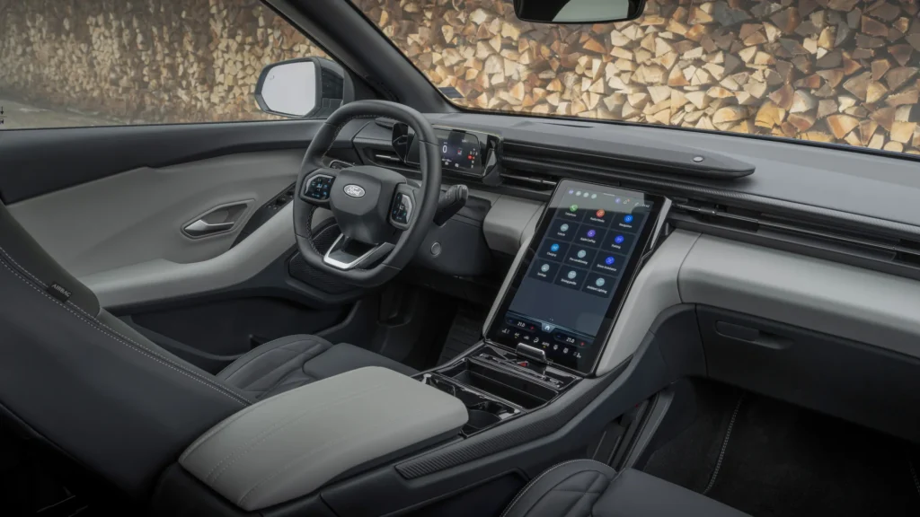Ford Explorer – kabine