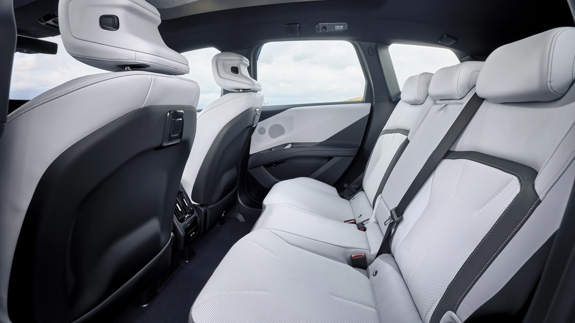BMW iX3 – bagsæder