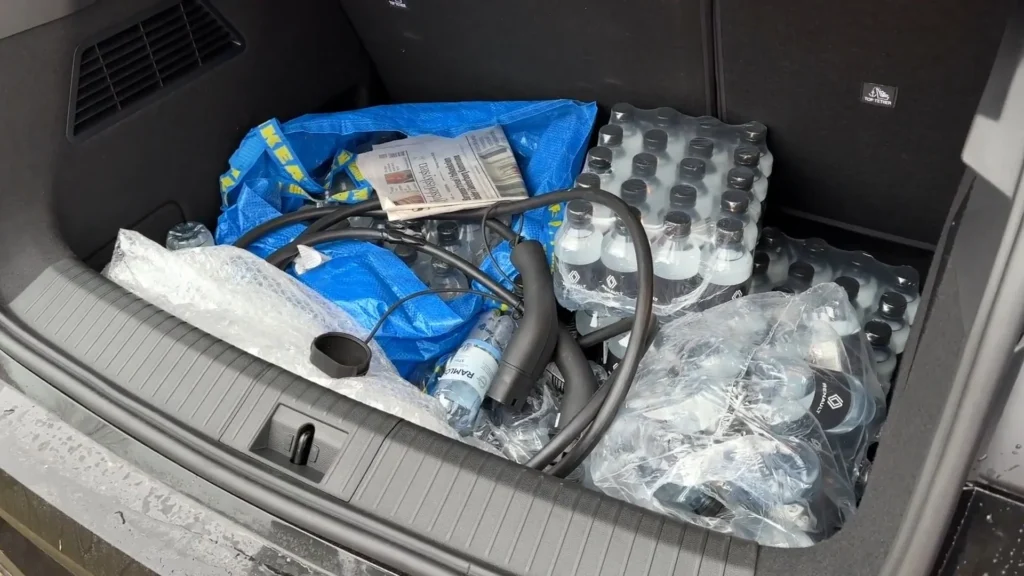 Plads og bagagerum detalje