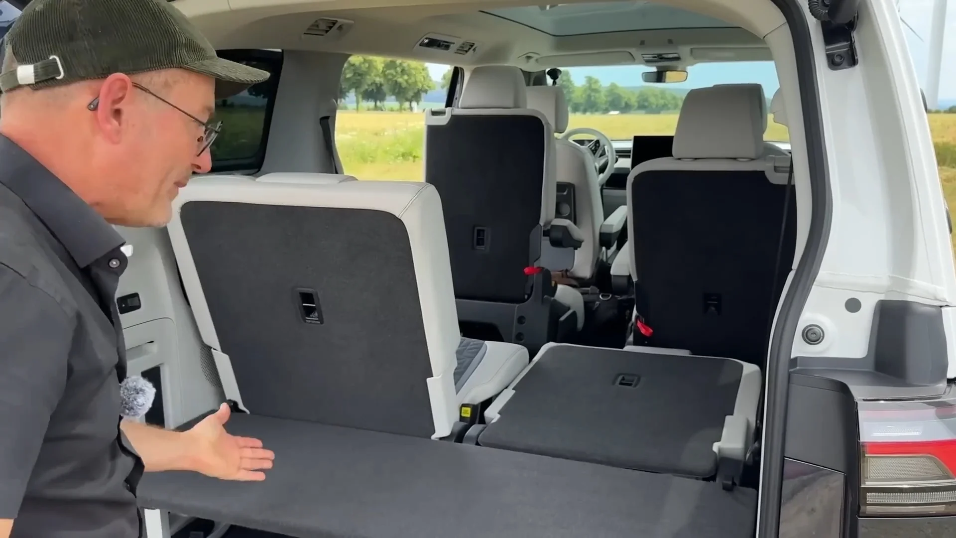 Volkswagen ID.Buzz – bagagerum m. sæder nede