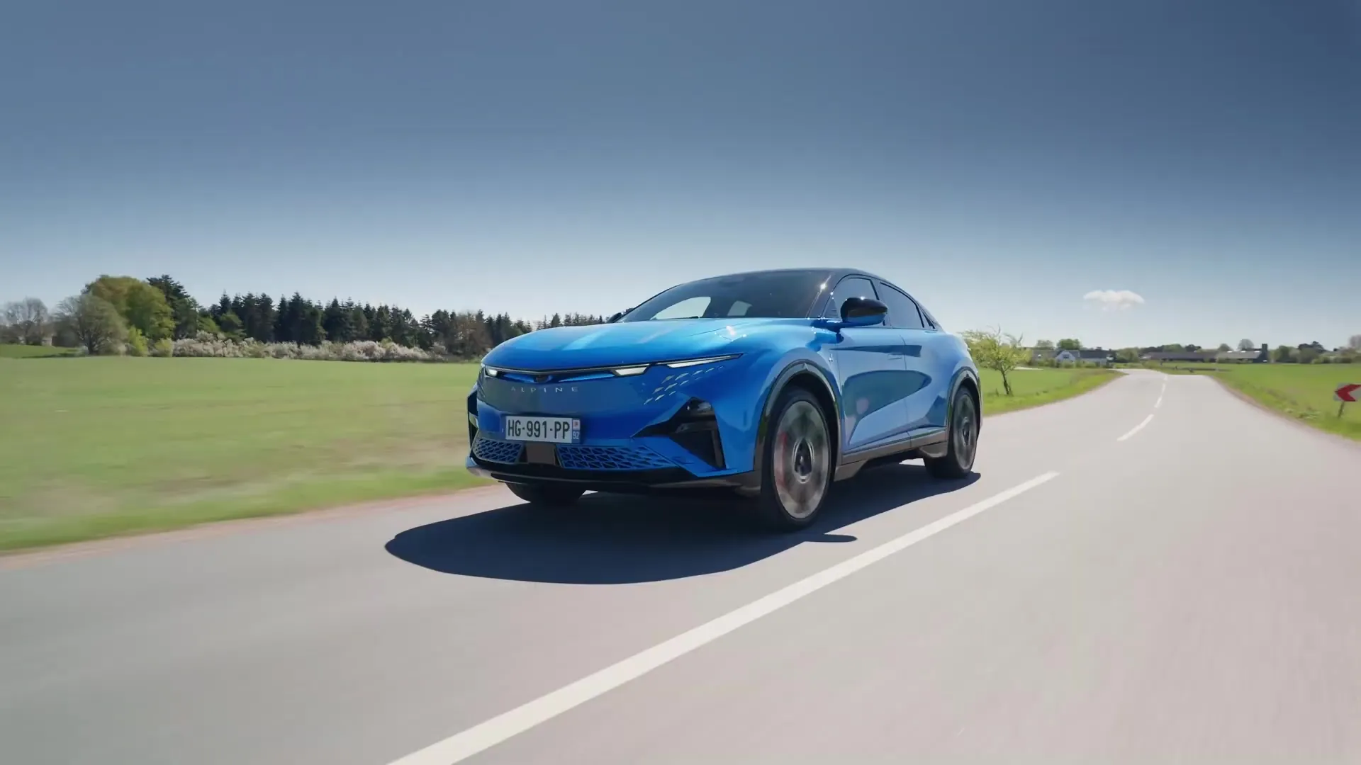 Alpine A390 – forfra