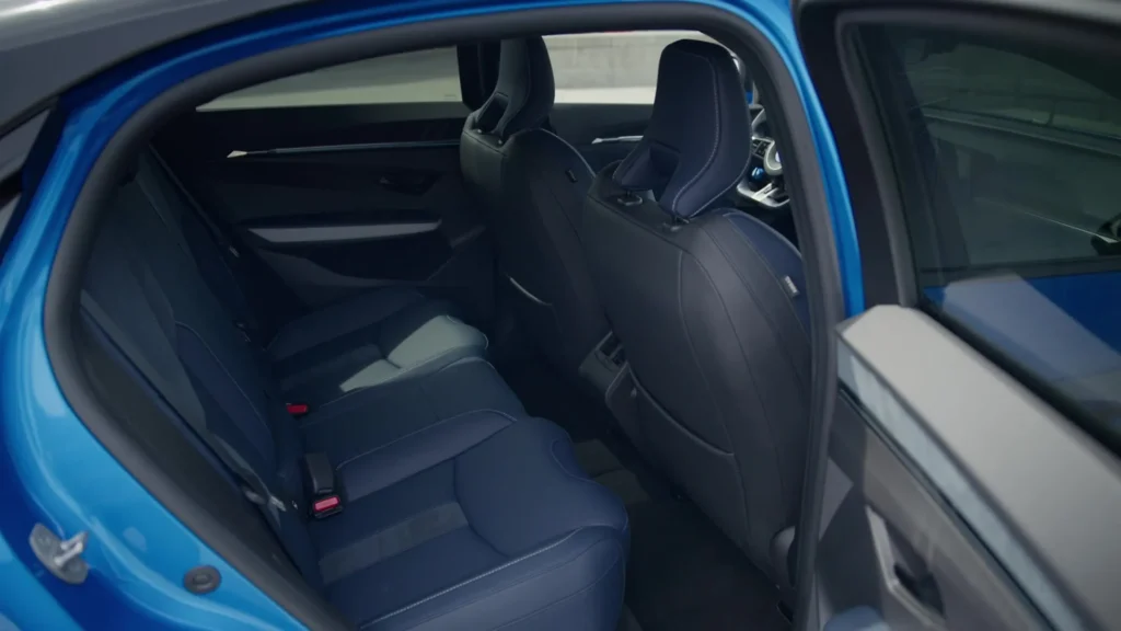 Alpine A390 – bagsæder