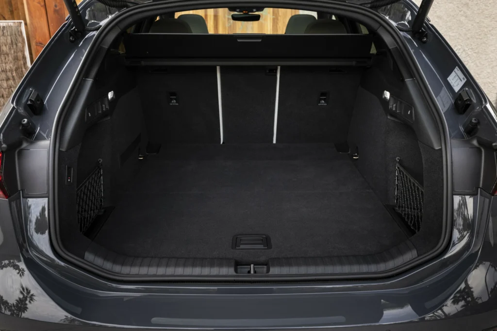Audi A6 Avant – bagagerum