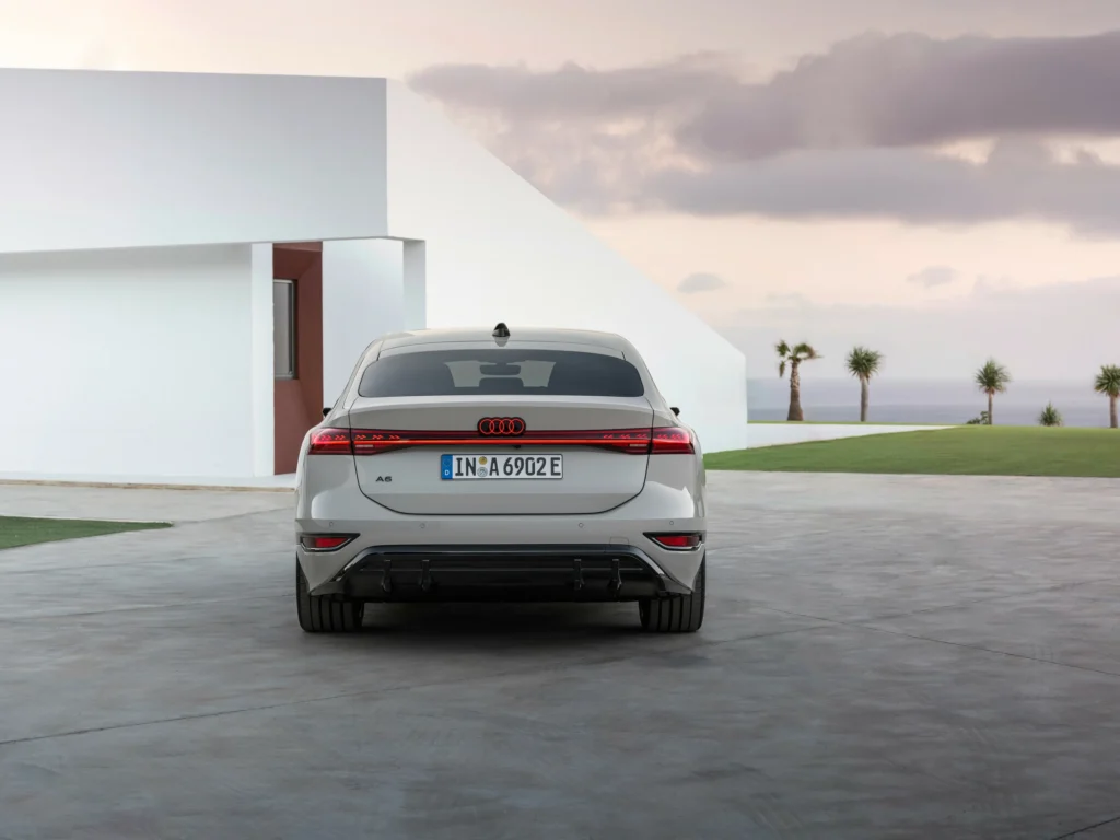 Audi A6 Sportback – bagfra