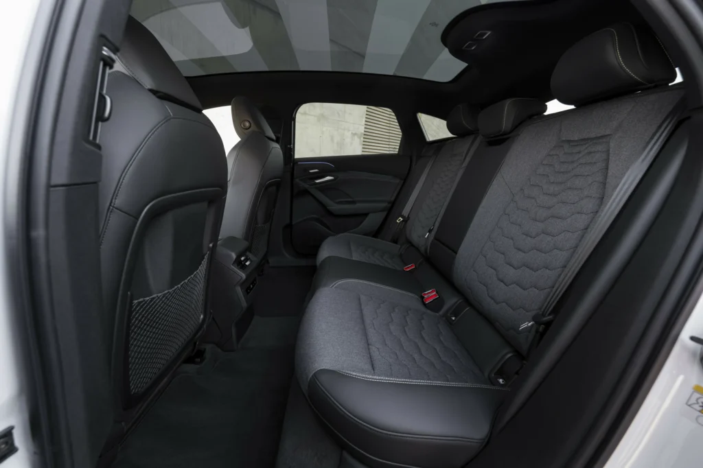 Audi A6 Sportback – bagsæder