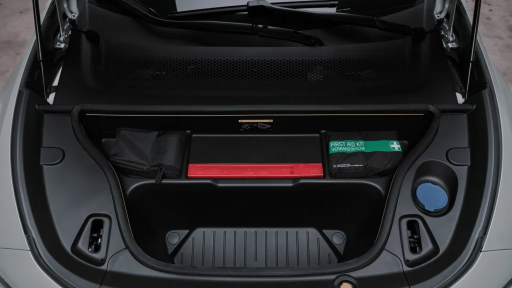 Volvo EX60 – frunk
