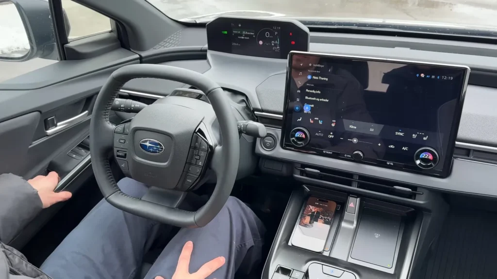 Subaru Solterra – kabine