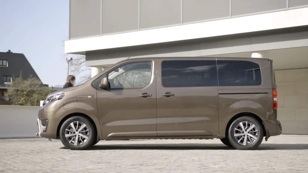 Toyota Proace Verso – siden