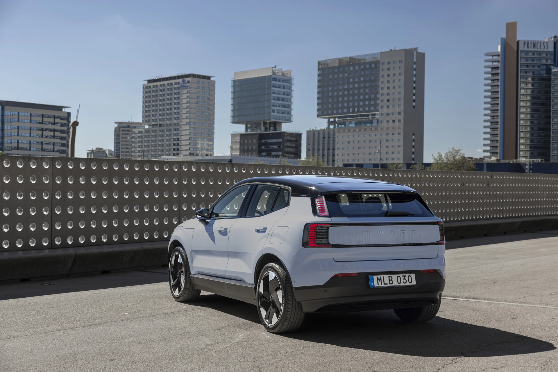 Volvo EX30 – bagfra