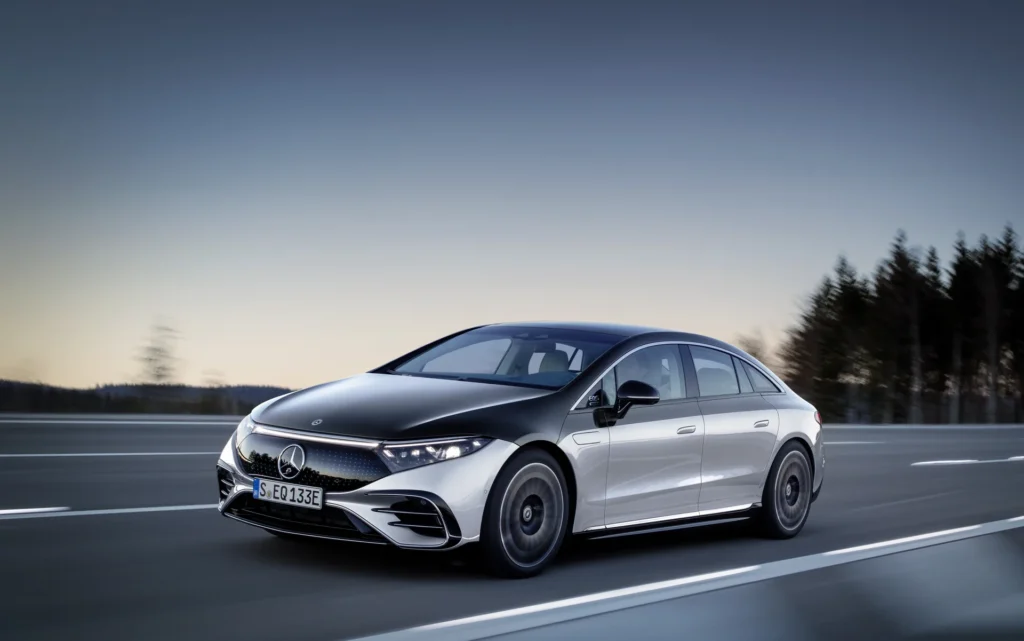Mercedes-Benz EQS Sedan videoanmeldelse