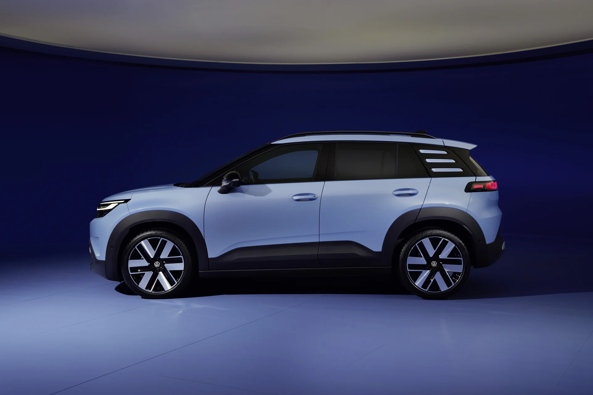 Volkswagen ID. Cross – siden