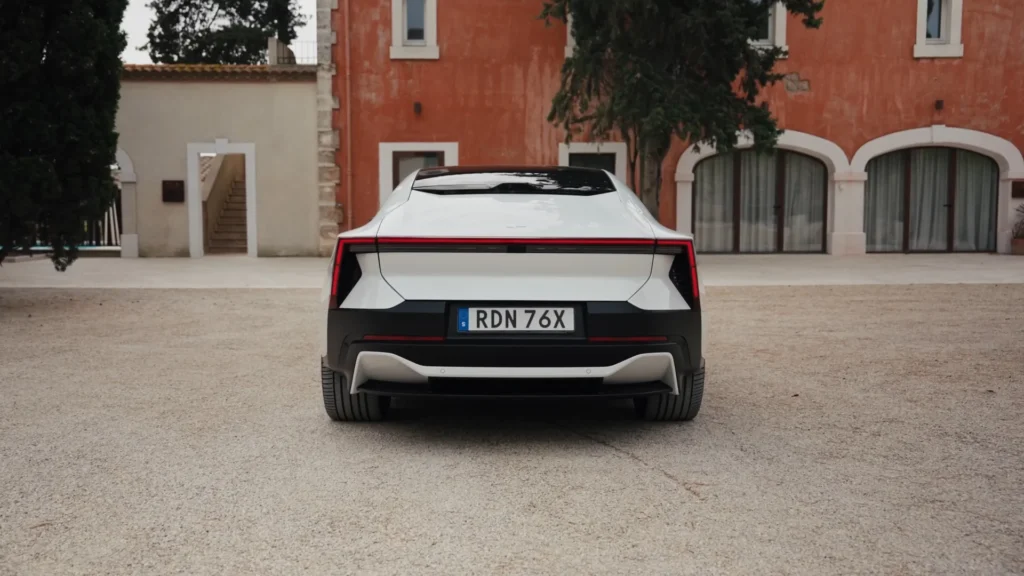 Polestar 5 – bagfra