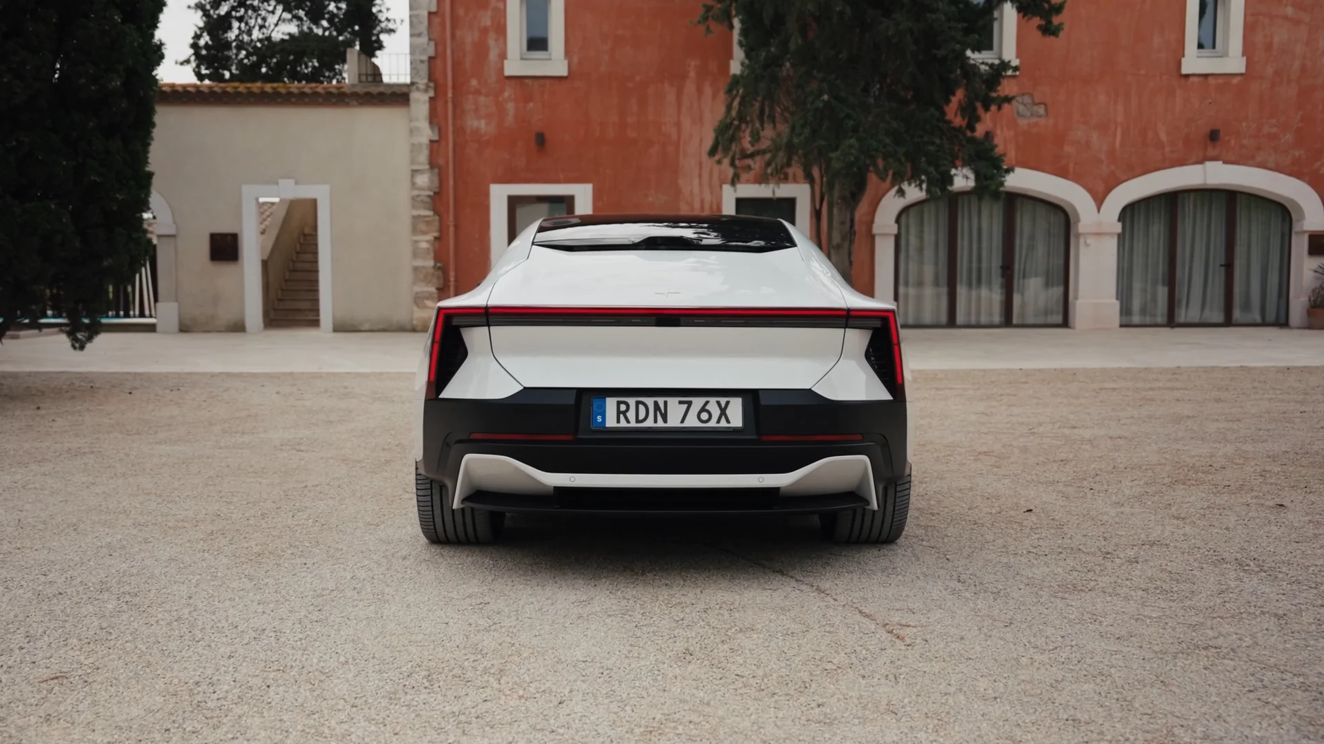 Polestar 5 – bagfra