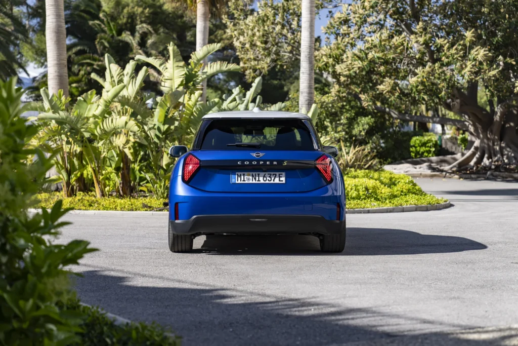 MINI Cooper – bagfra