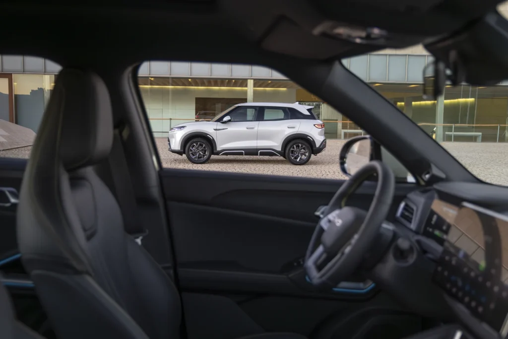 BYD Atto 2 – forsæder