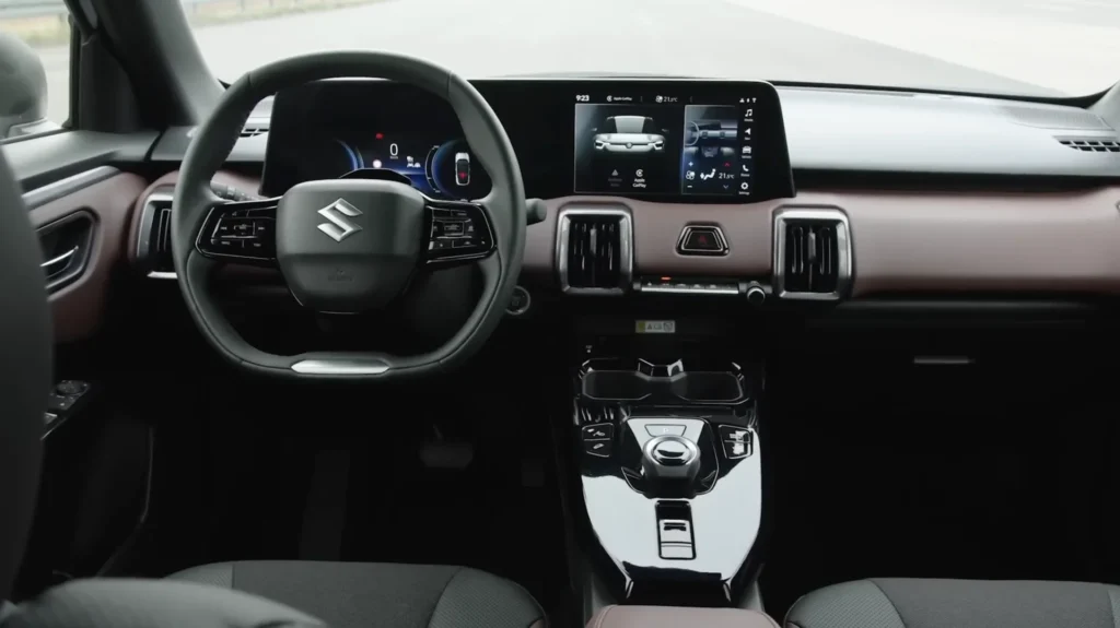 Suzuki e-Vitara – kabine