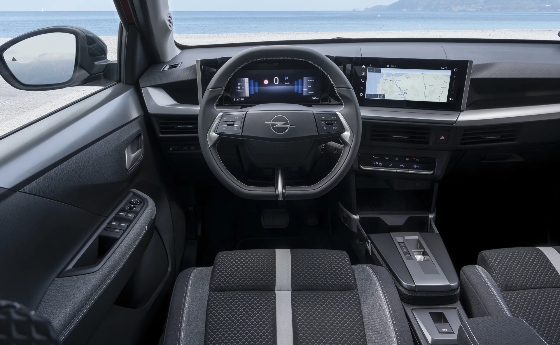 Opel Frontera Electric – kabine