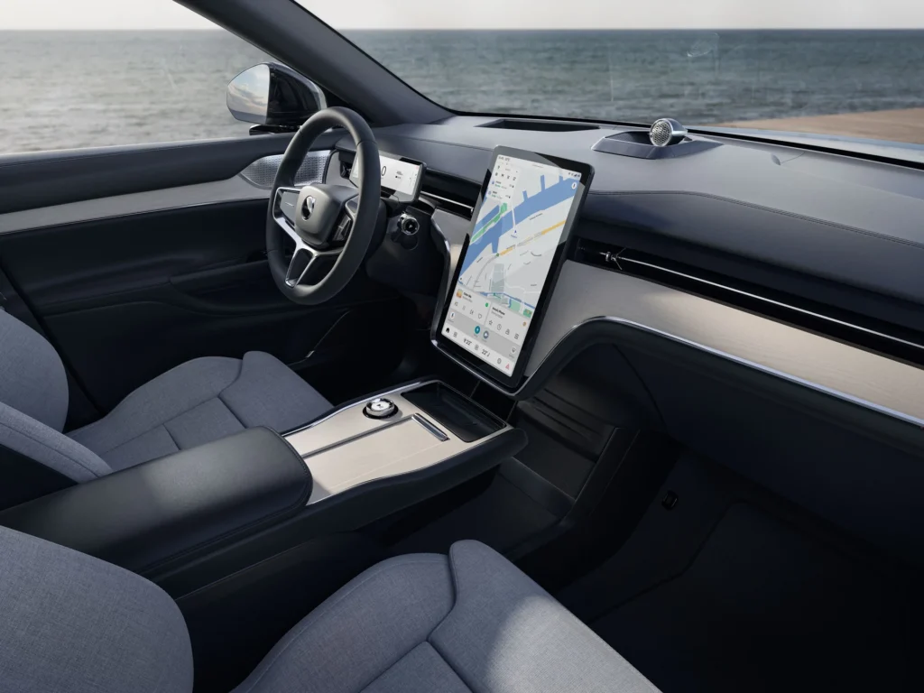 Volvo EX90 – kabine