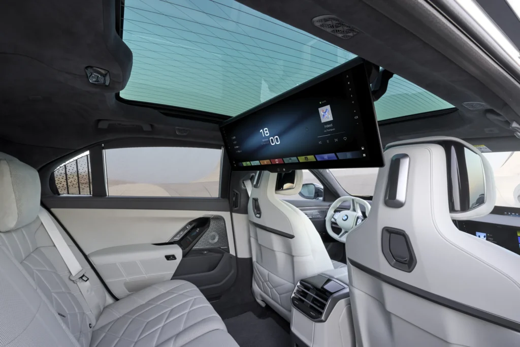 BMW i7 – skærm