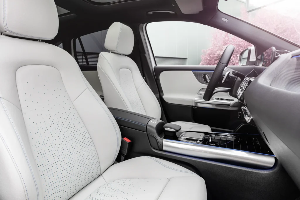 Mercedes-Benz EQA – kabine