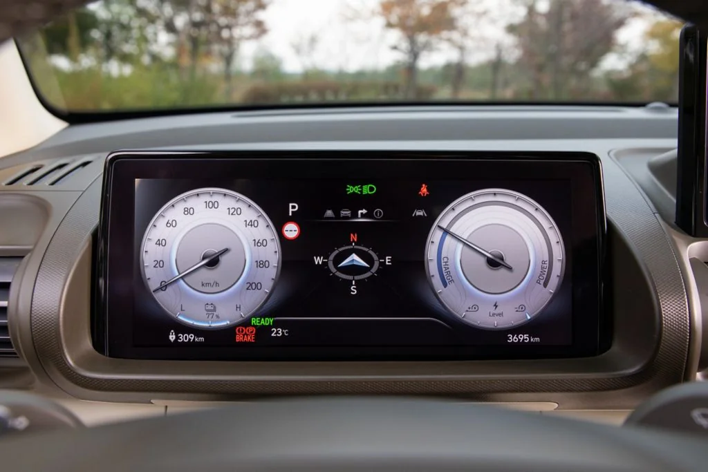Hyundai Inster – speedometer