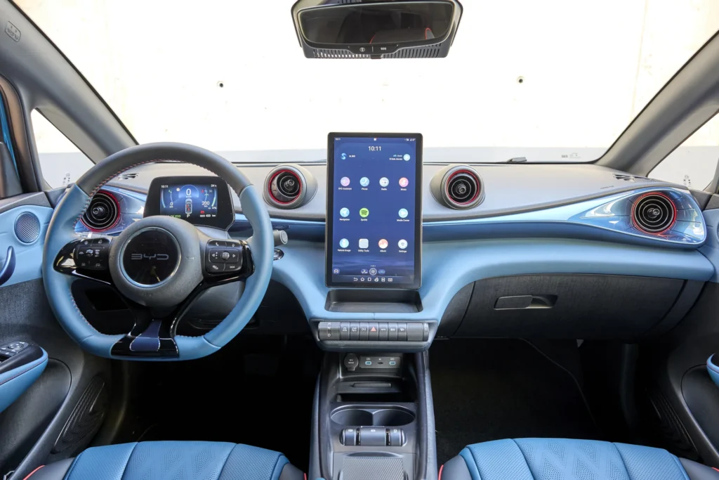 BYD Dolphin – kabine