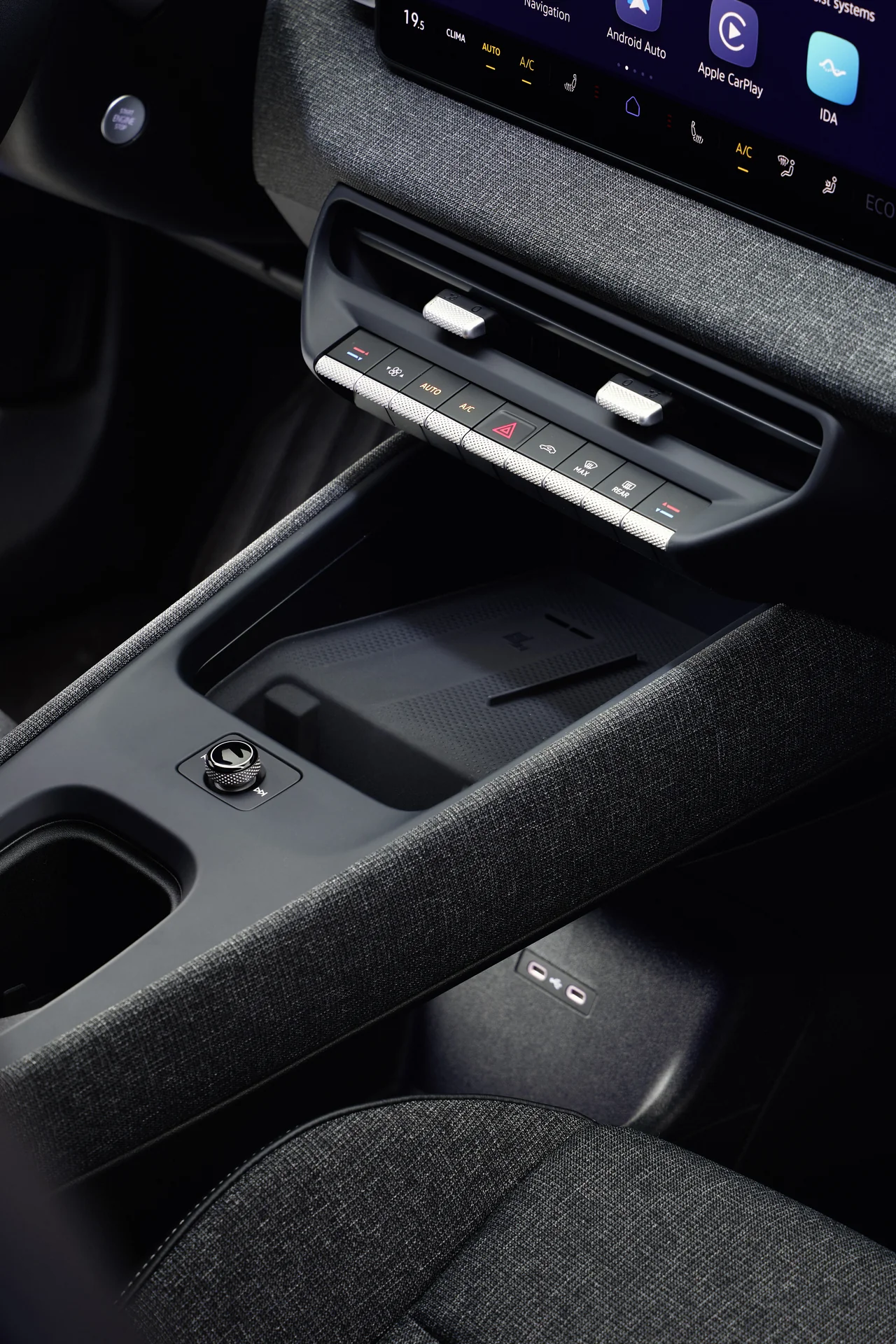 Volkswagen ID. Cross – midterkonsol