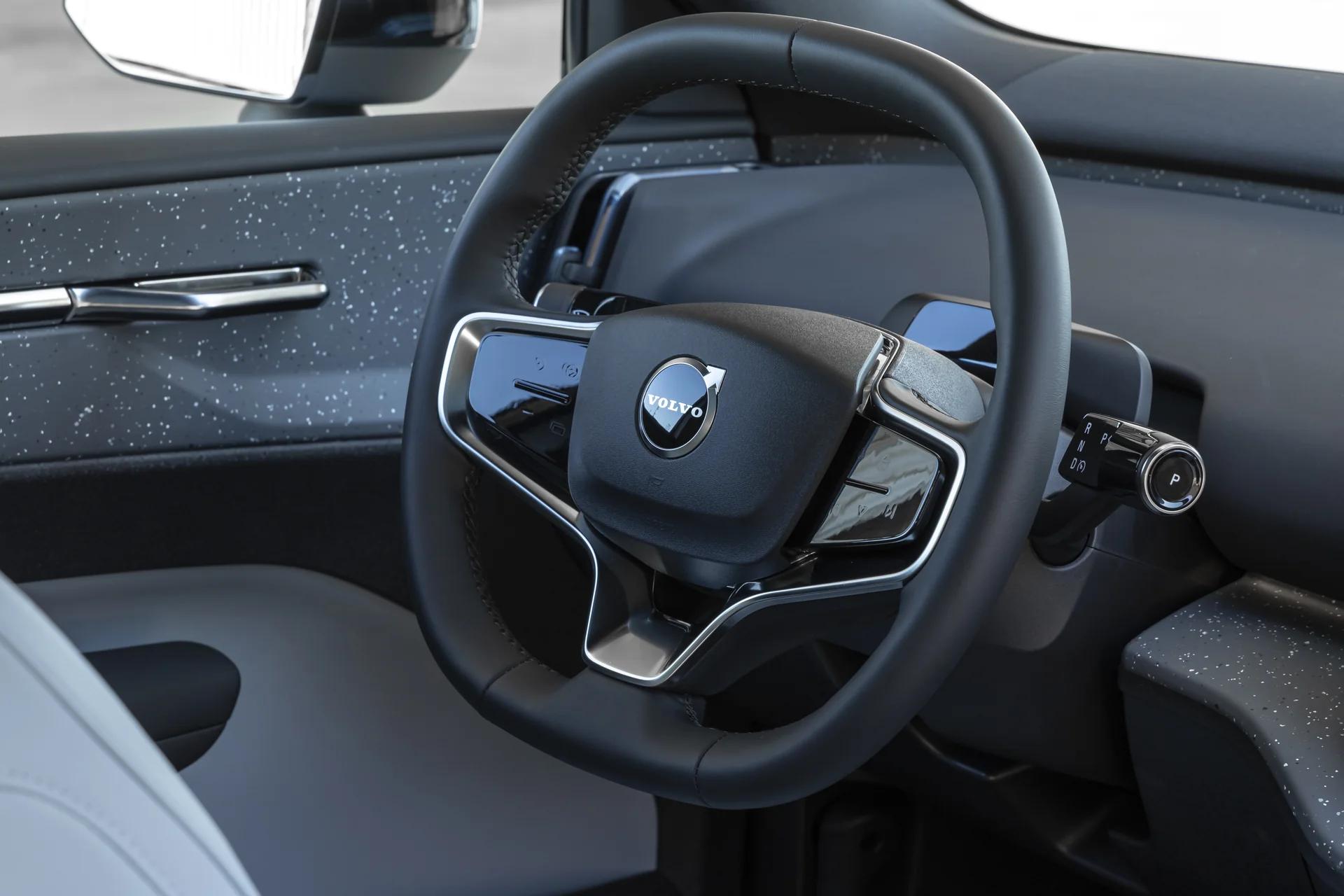 Volvo EX30 – rat