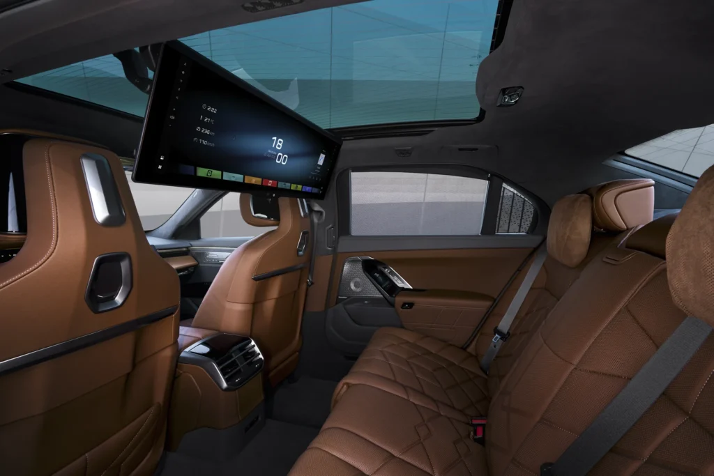 BMW i7 – skærm