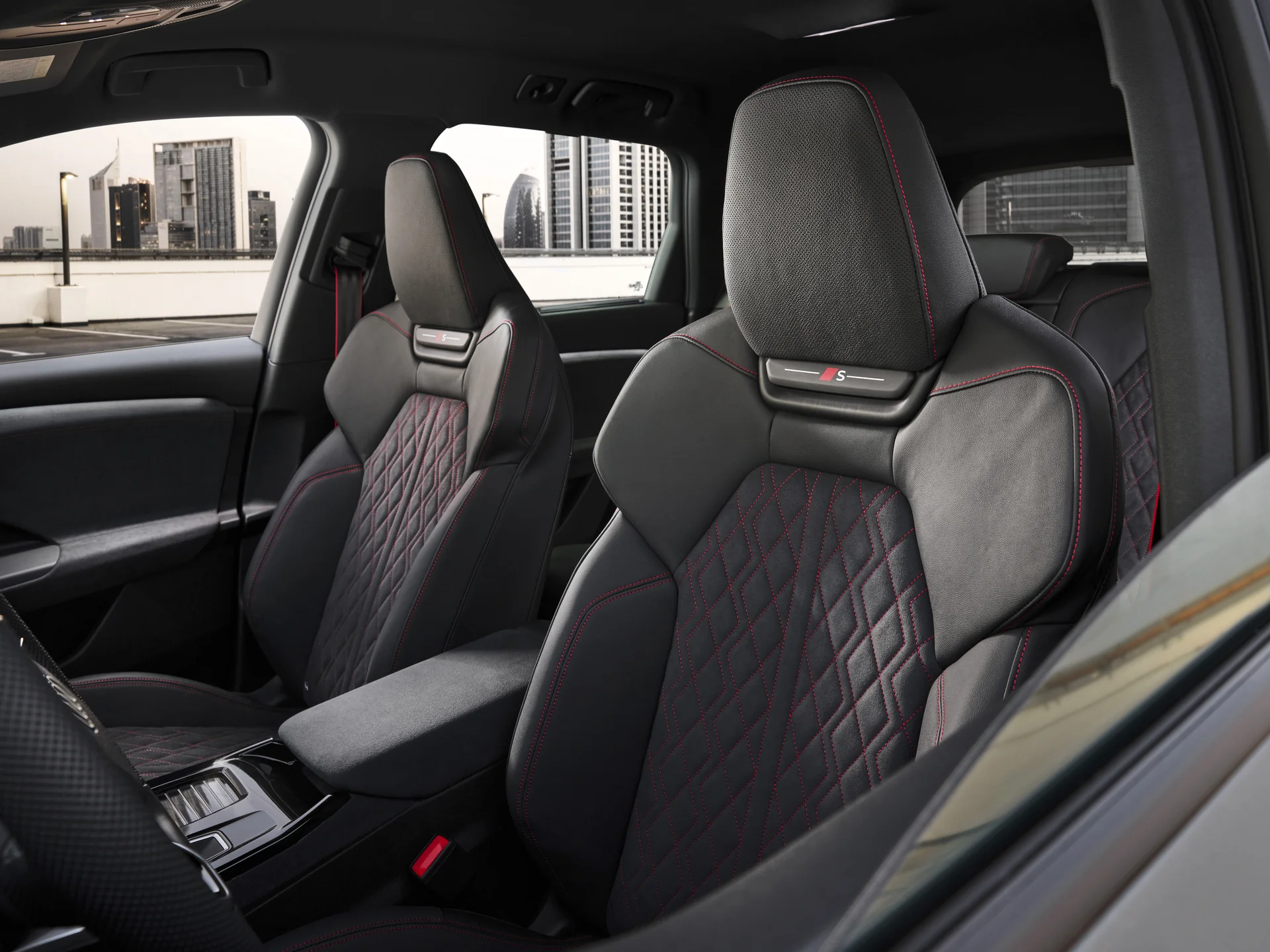 Audi Q6 – forsæde