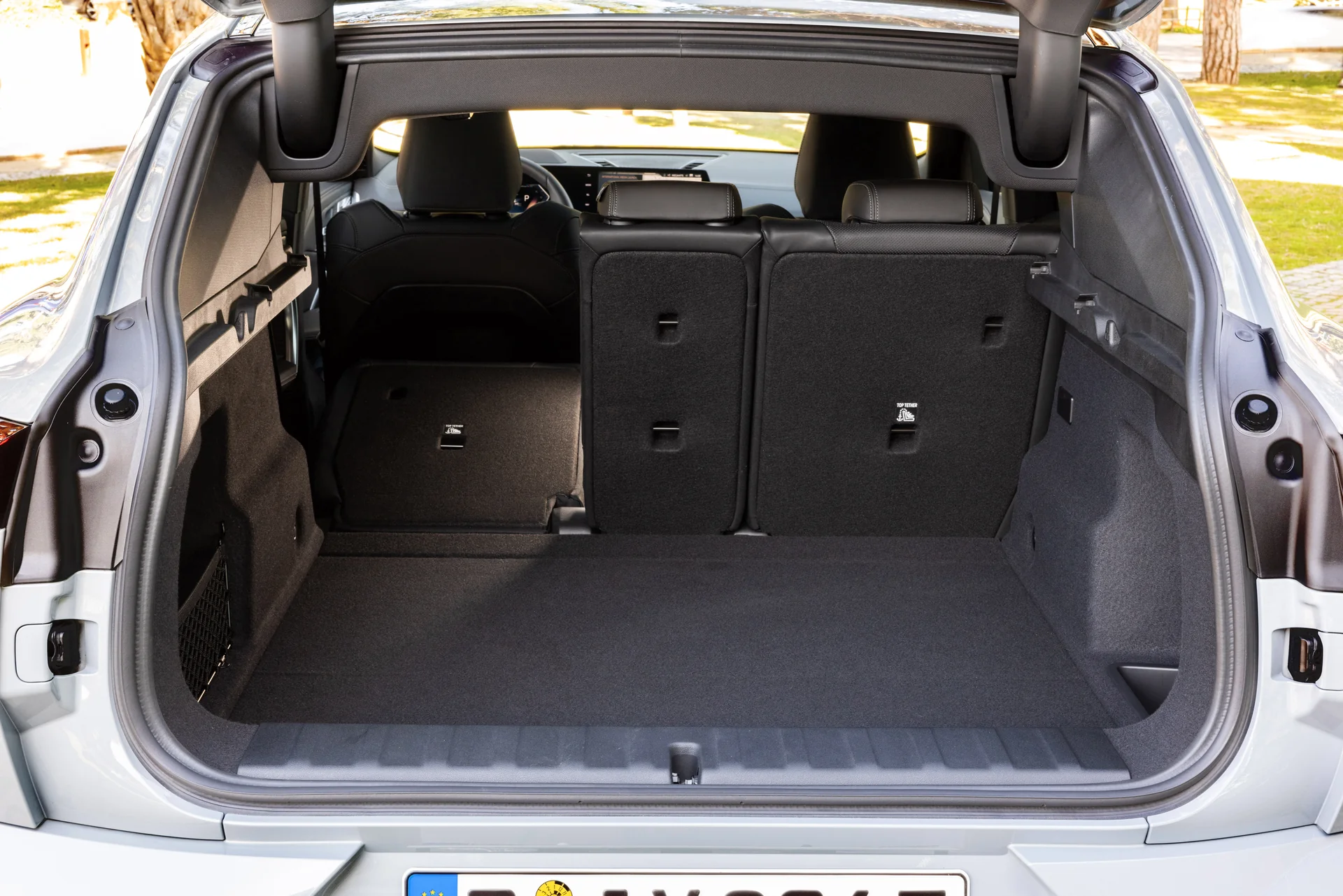 BMW iX2 – bagagerum