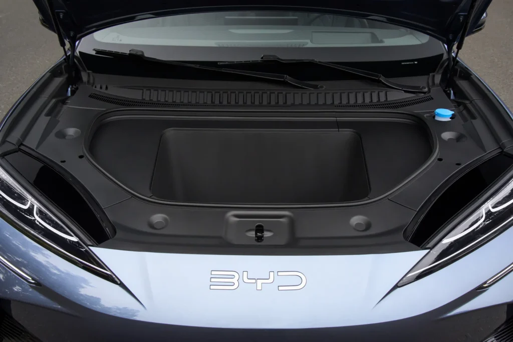 BYD Sealion 7 – frunk