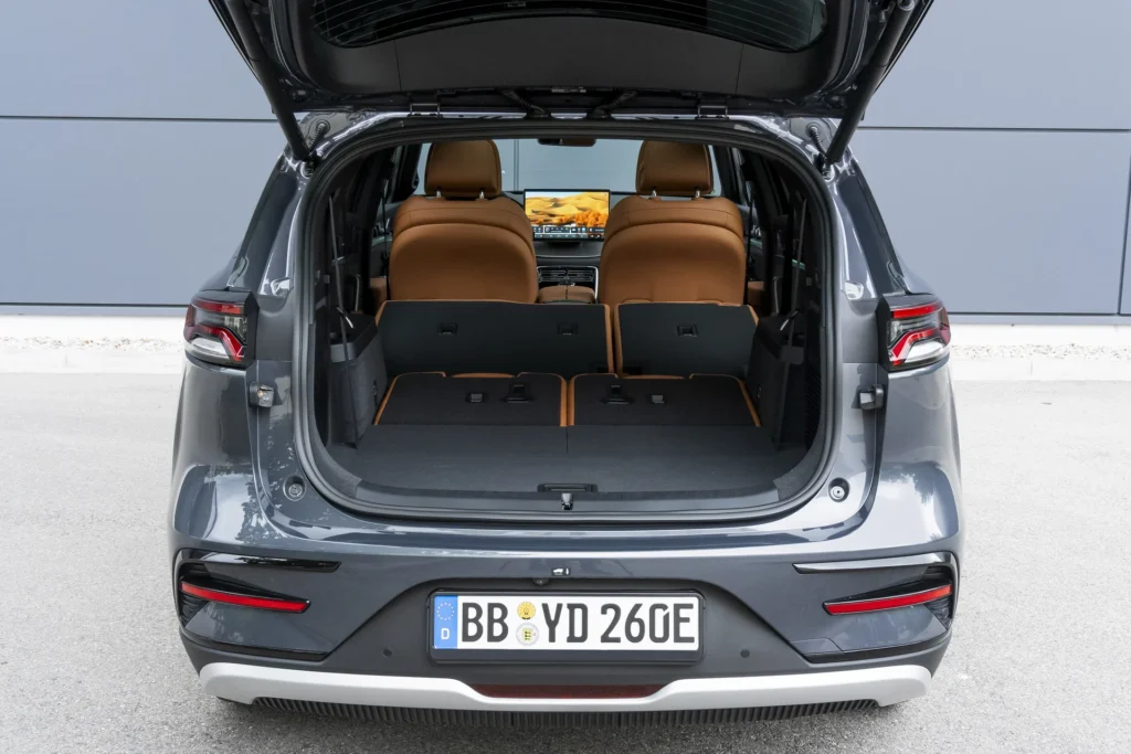 BYD Tang – bagagerum m. sæder nede
