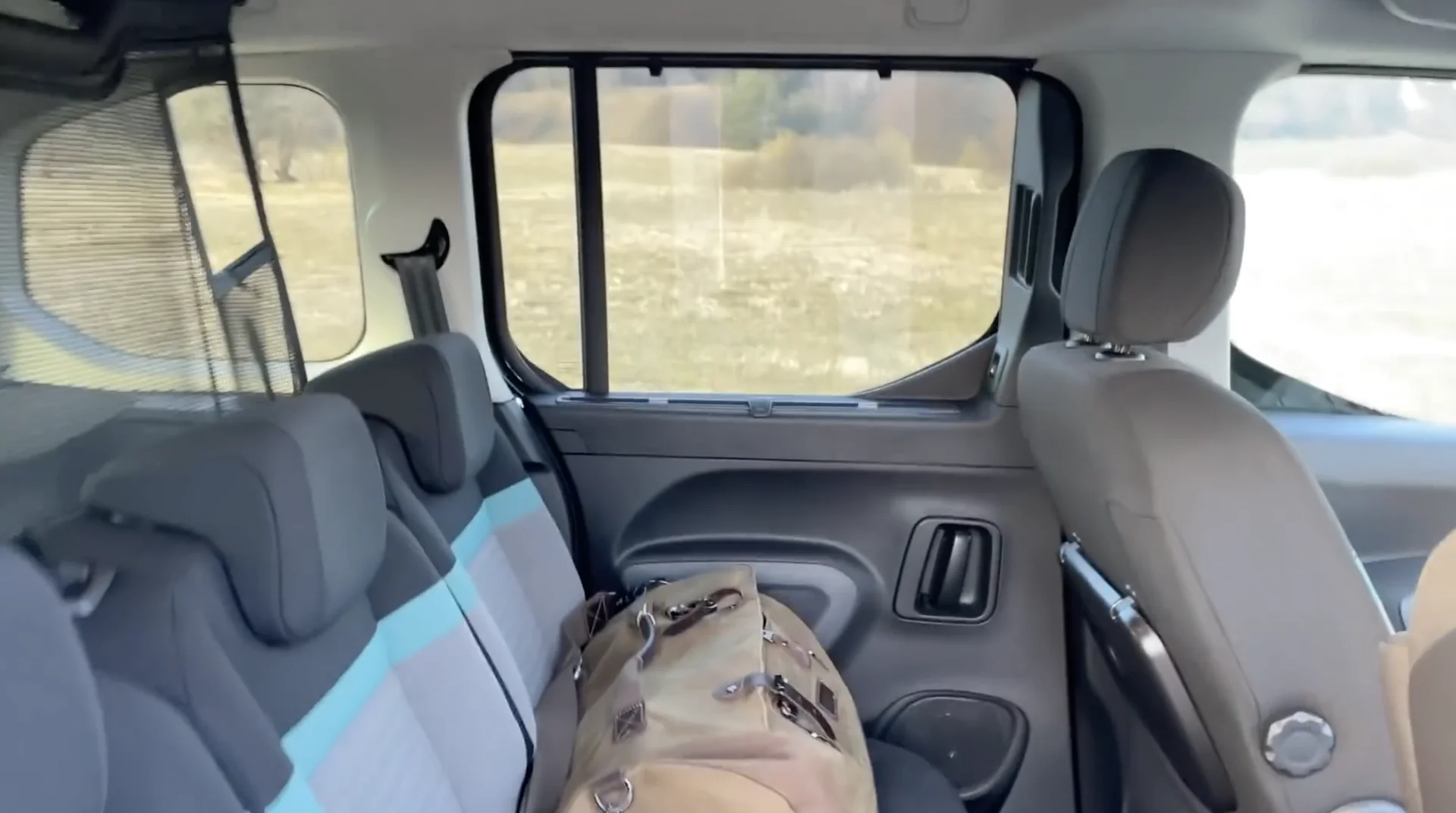 Citroen e-Berlingo – bagsæder
