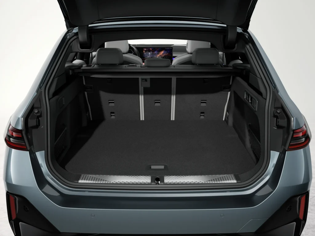BMW i5 Touring – bagagerum