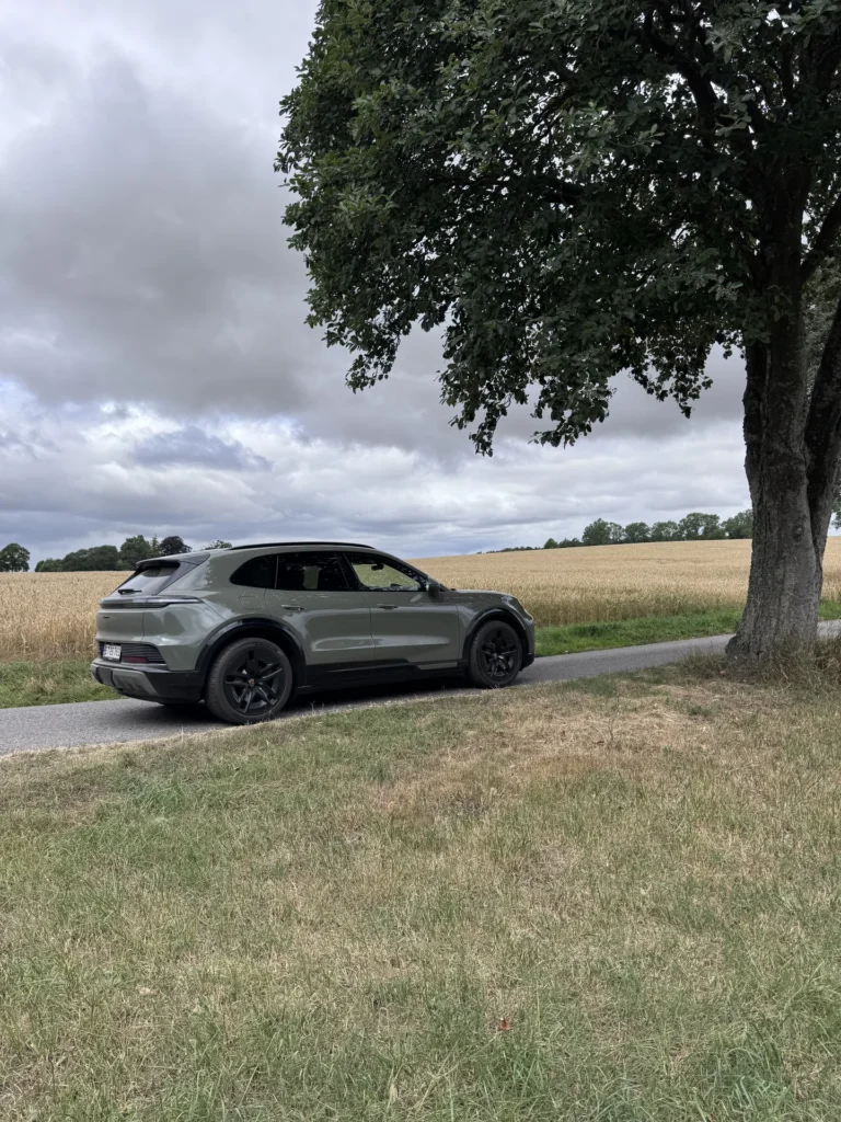 Porsche Cayenne – bagfra