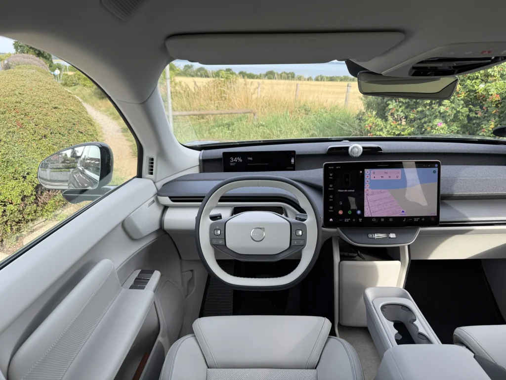 Volvo EX60 – kabine