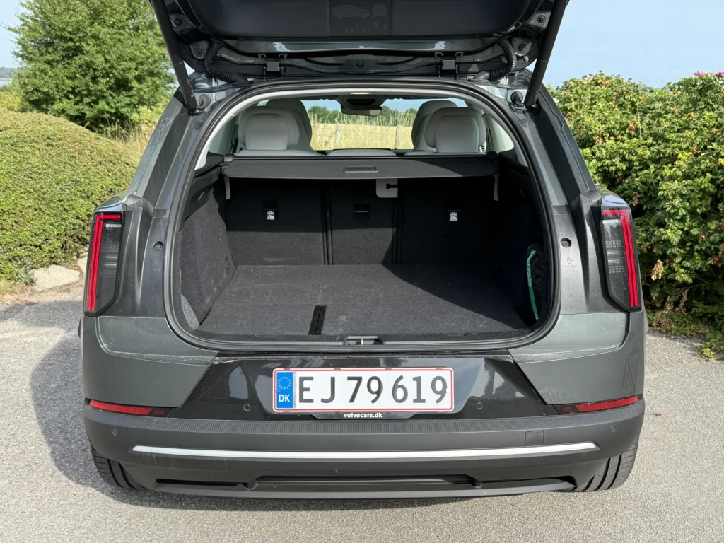 Volvo EX60 – bagagerum