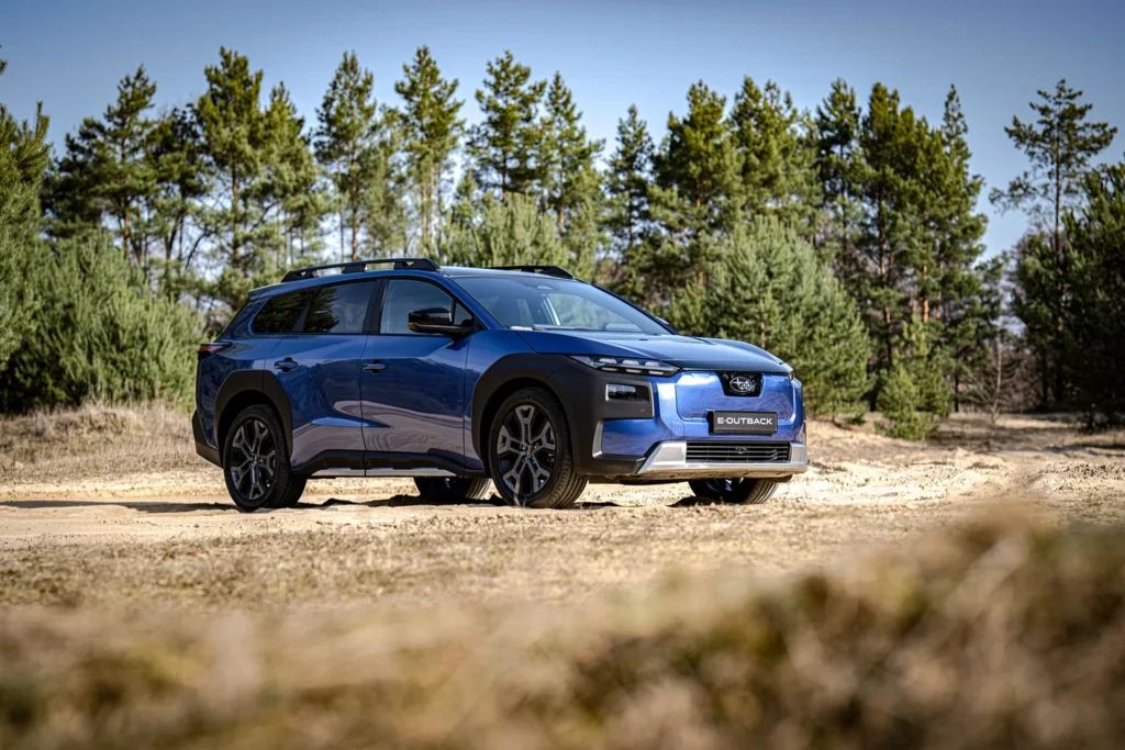 Subaru E-Outback – skrå forfra